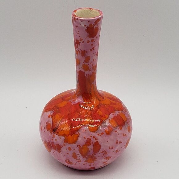 𝅺Signed MCM Pink Orange Red Lava Glaze Art Pottery Bud Vase - Picture 9 of 14